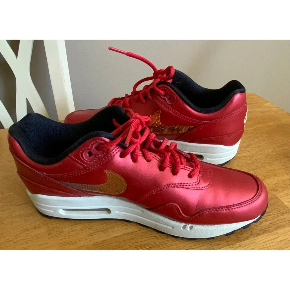 Nike Air Max 1 University Red Metallic Gold Sequin Women's‎ Sneakers Size 8 US
